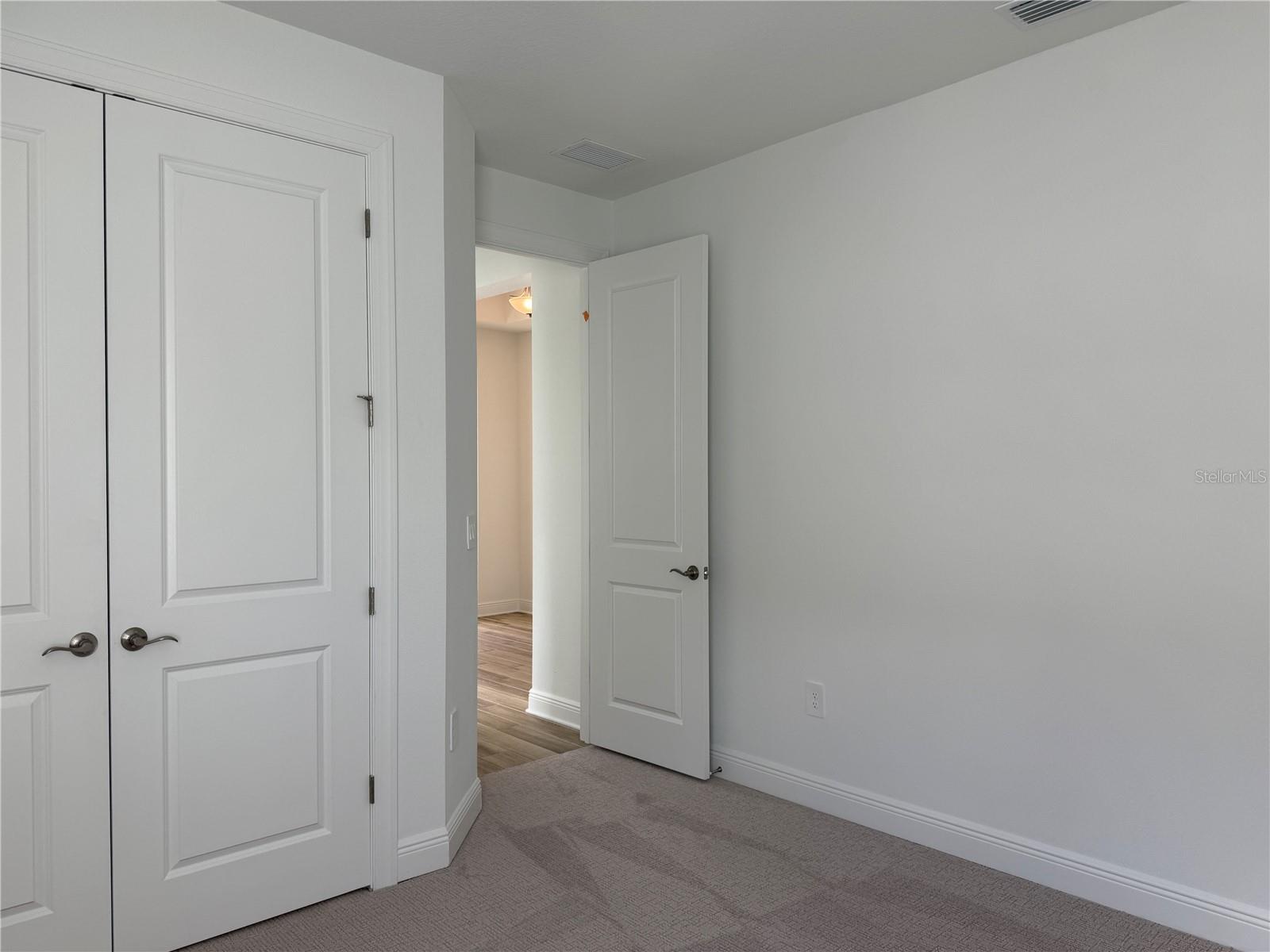 Image 11 of 20 For 200 Vistera Boulevard