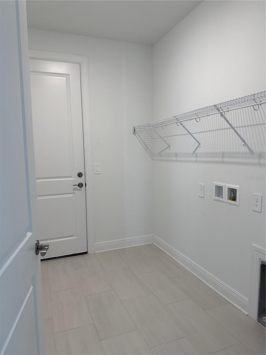 Image 12 of 20 For 200 Vistera Boulevard