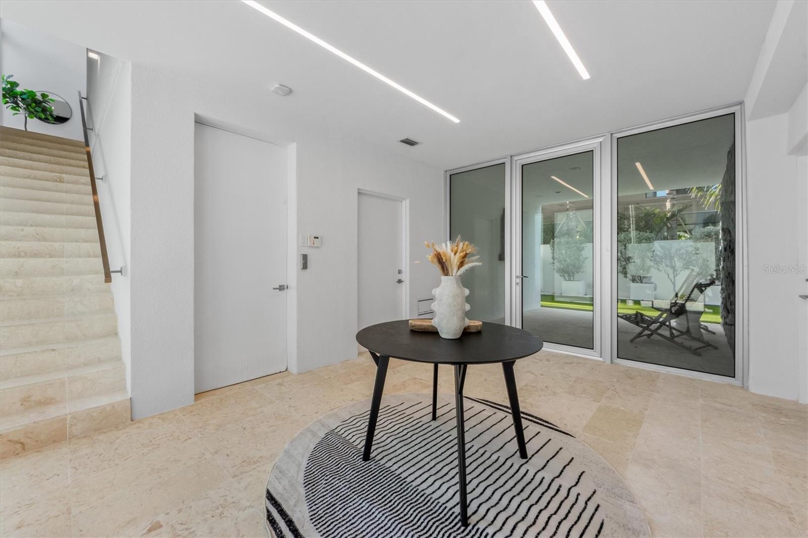 Image 11 of 56 For 115 Bay Boulevard