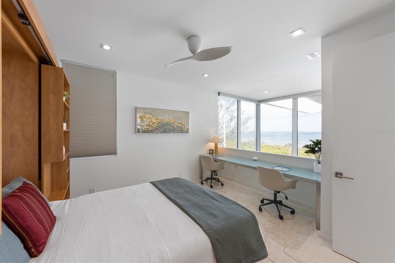 Image 40 of 56 For 115 Bay Boulevard