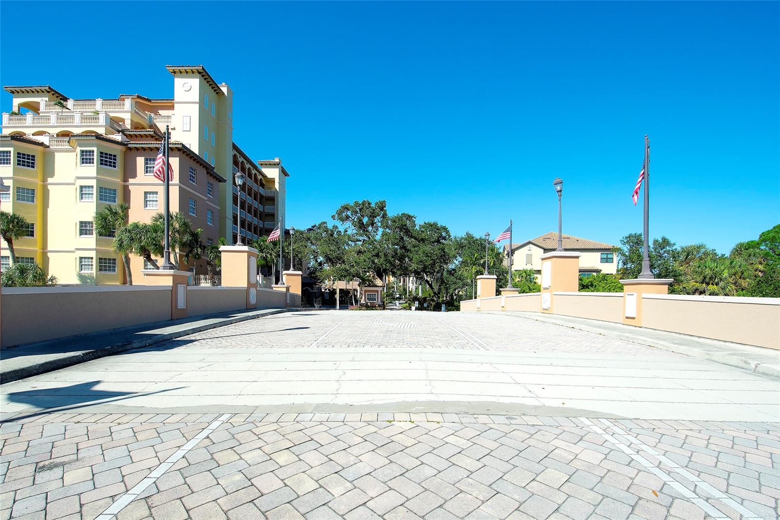 Details for 1921 Monte Carlo Drive 603, SARASOTA, FL 34231