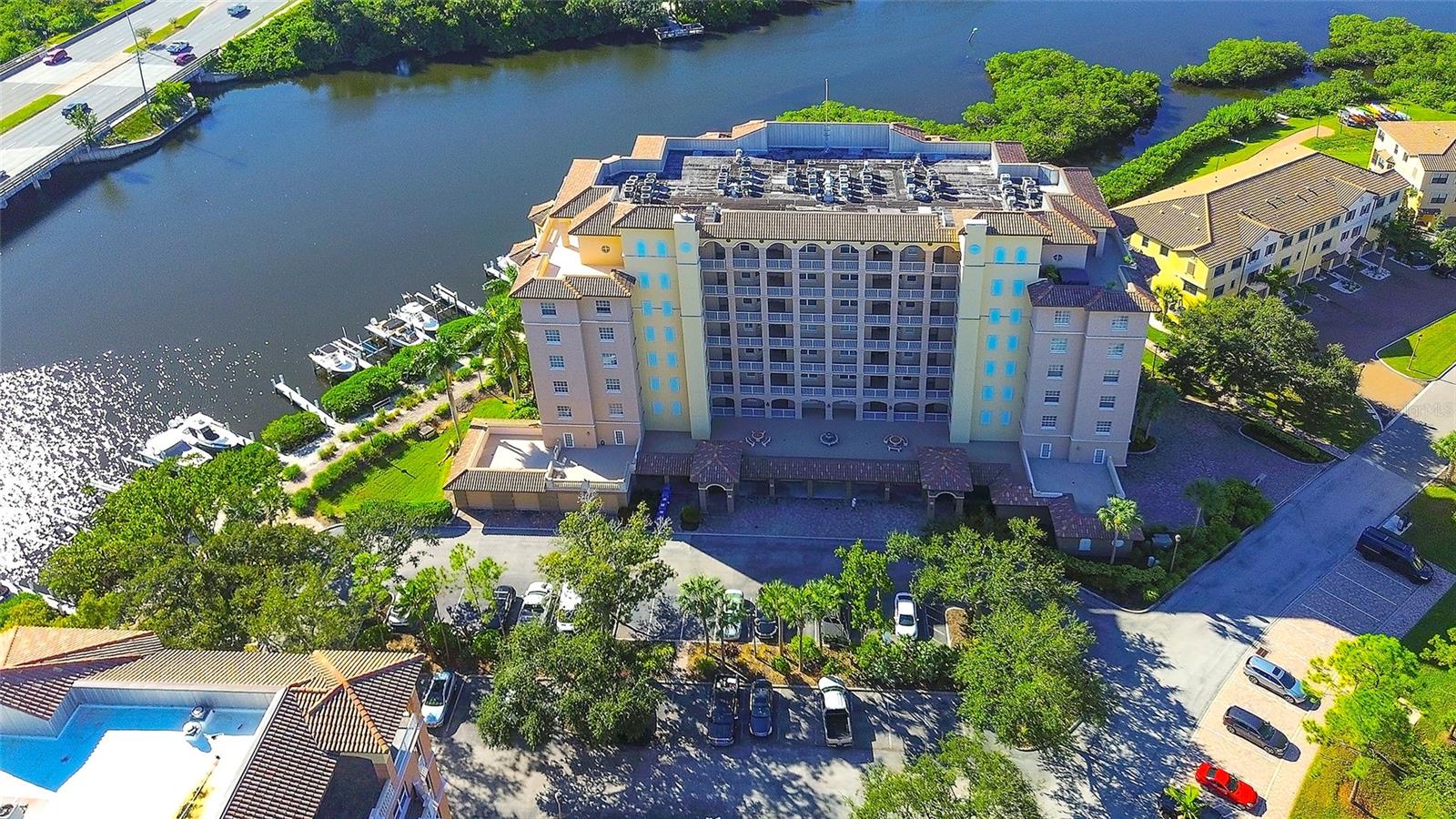 Image 19 of 27 For 1921 Monte Carlo Drive 603