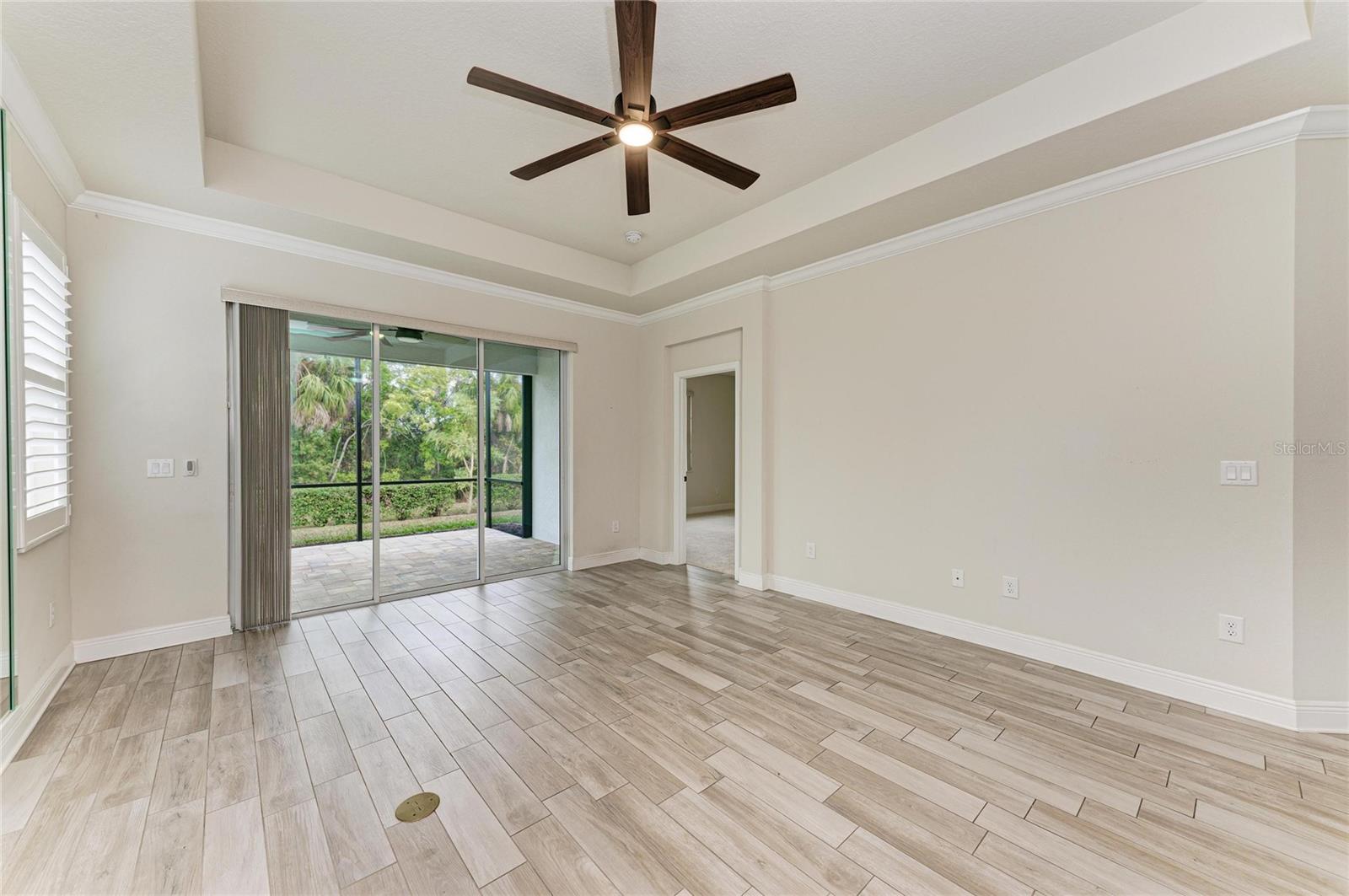 Image 16 of 47 For 5941 Amberly Drive