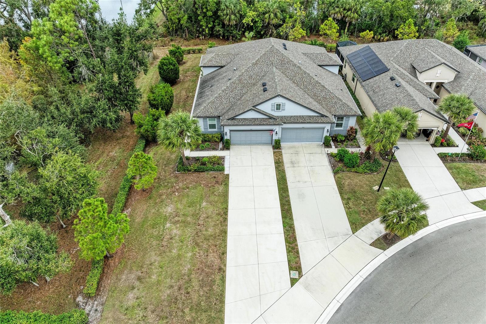 Image 39 of 47 For 5941 Amberly Drive