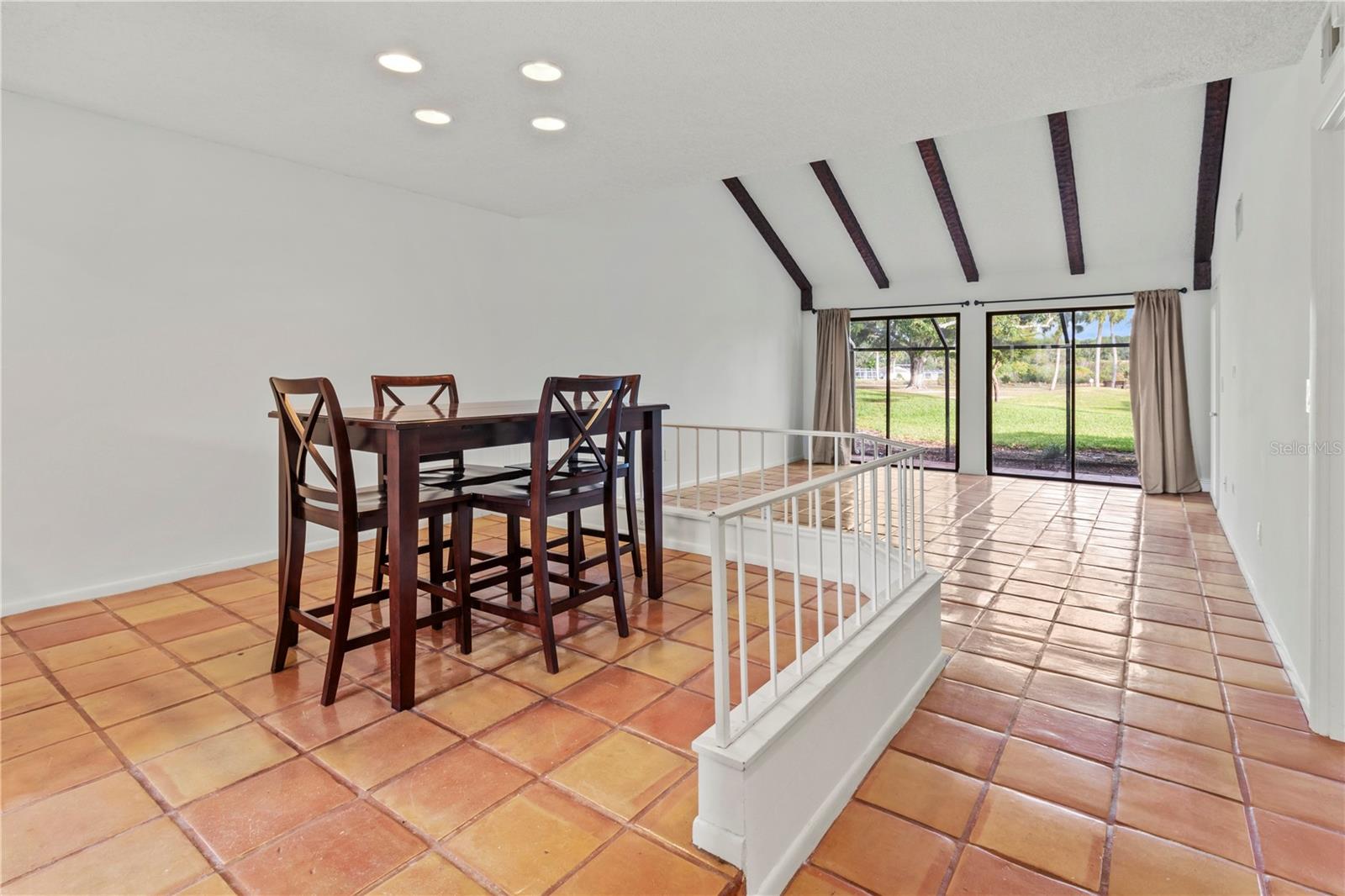 Image 18 of 45 For 2375 Lakeside Mews D2