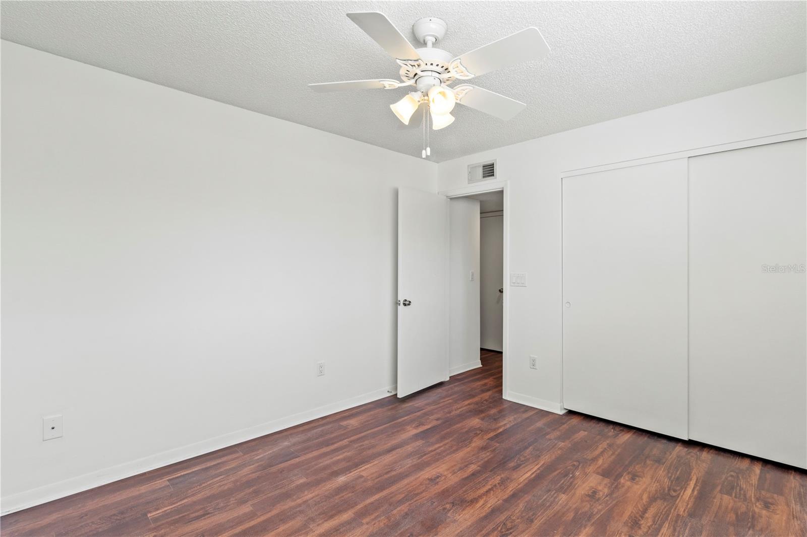 Image 44 of 45 For 2375 Lakeside Mews D2