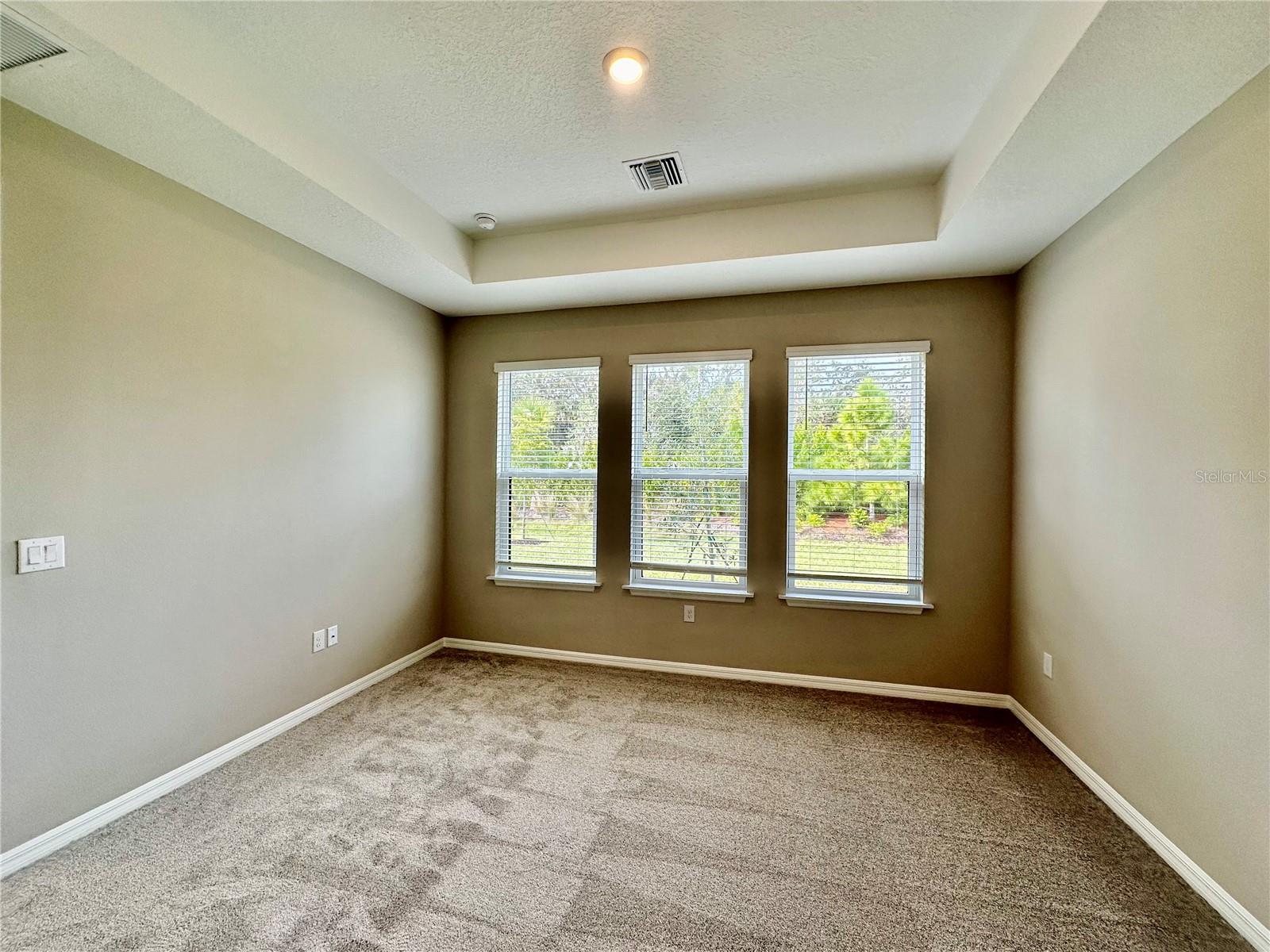 Image 10 of 44 For 15109 Shady Palms Lane