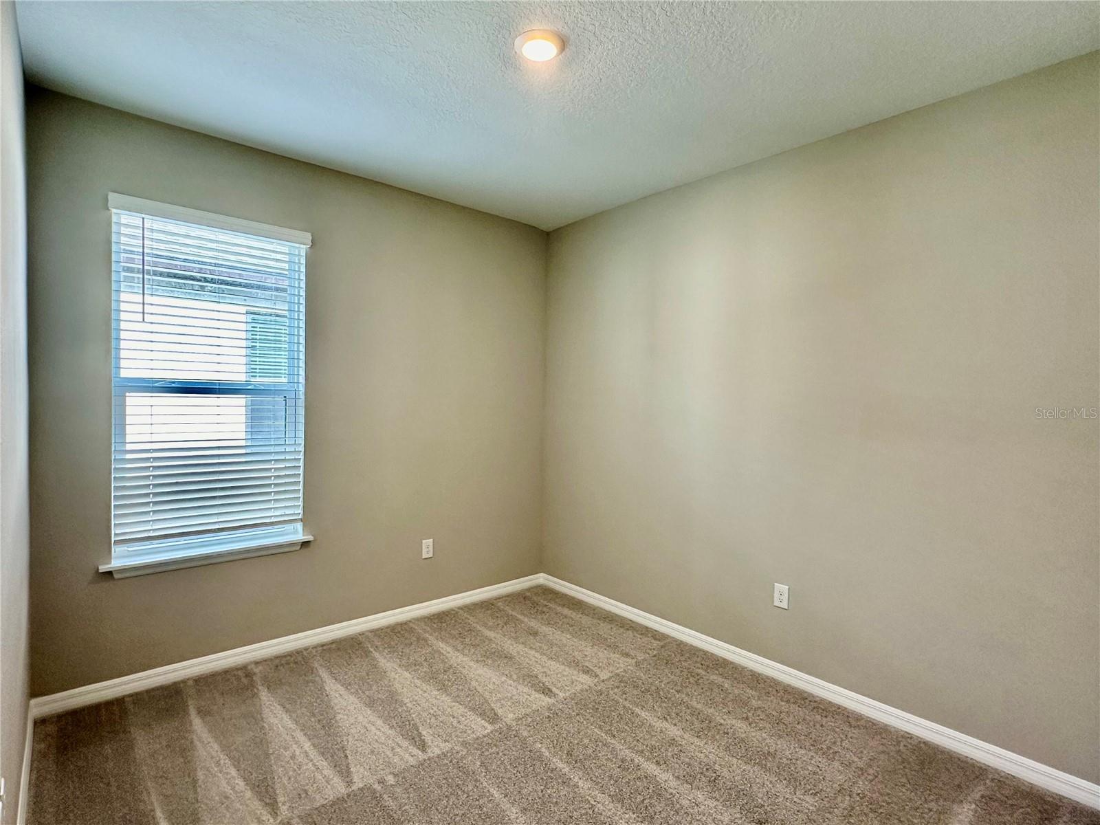 Image 19 of 44 For 15109 Shady Palms Lane