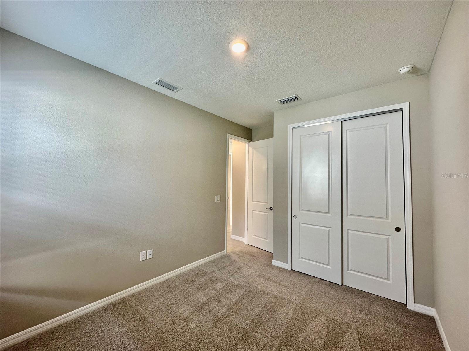 Image 21 of 44 For 15109 Shady Palms Lane