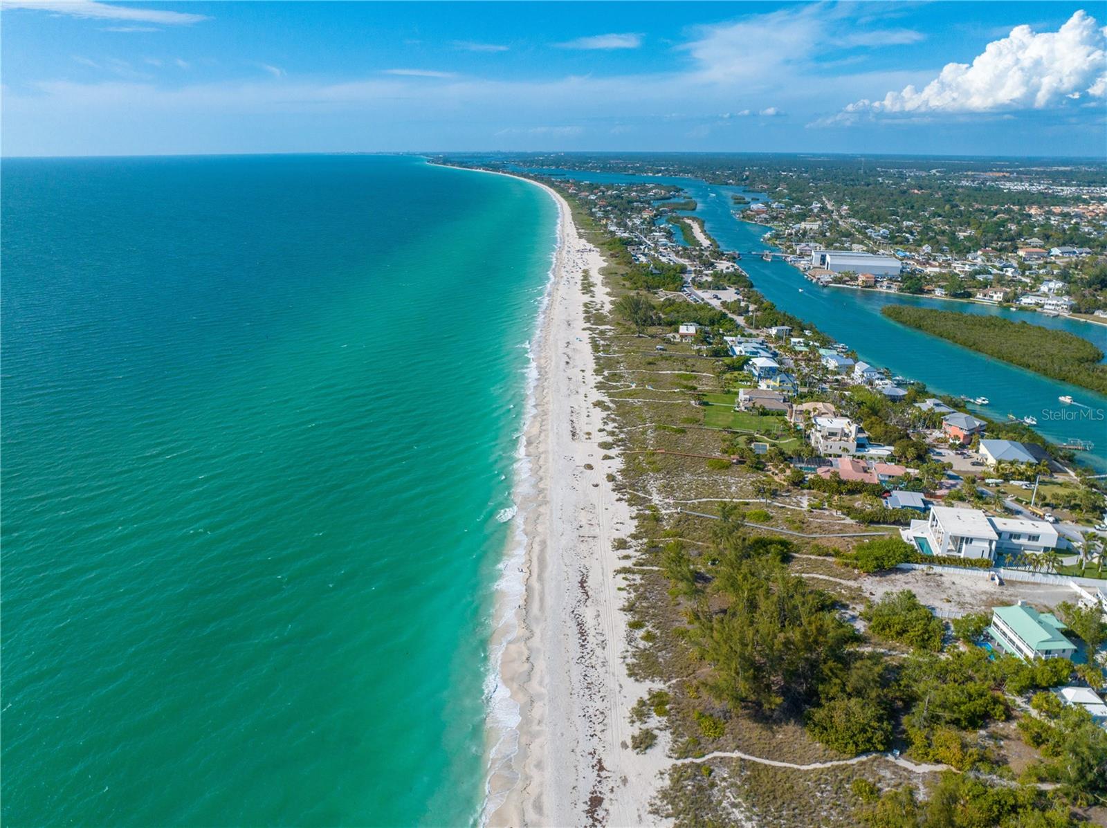 Image 41 of 44 For 15109 Shady Palms Lane