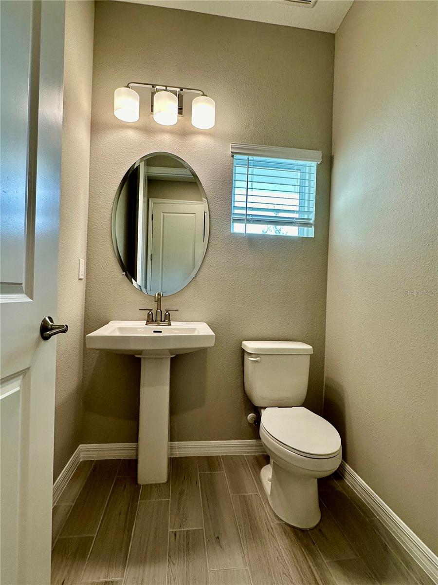 Image 9 of 44 For 15109 Shady Palms Lane