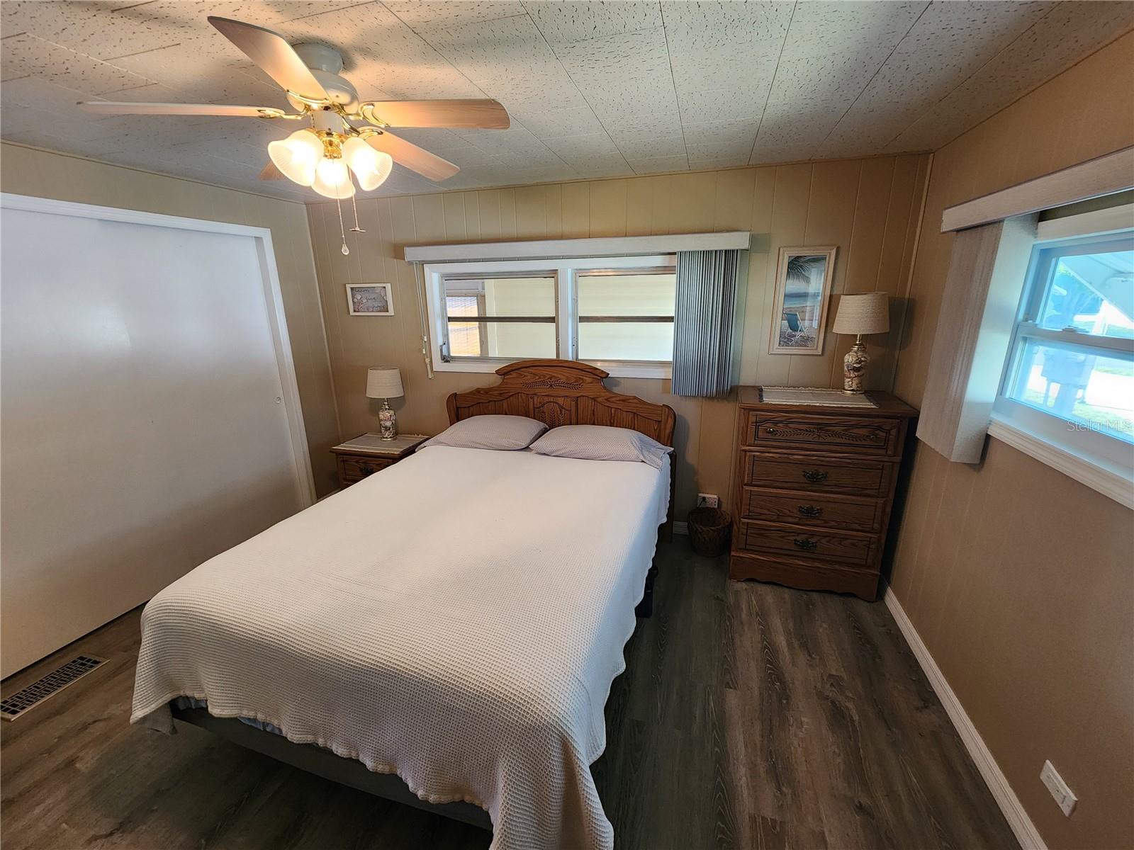 Image 20 of 37 For 603 Cyprus Court