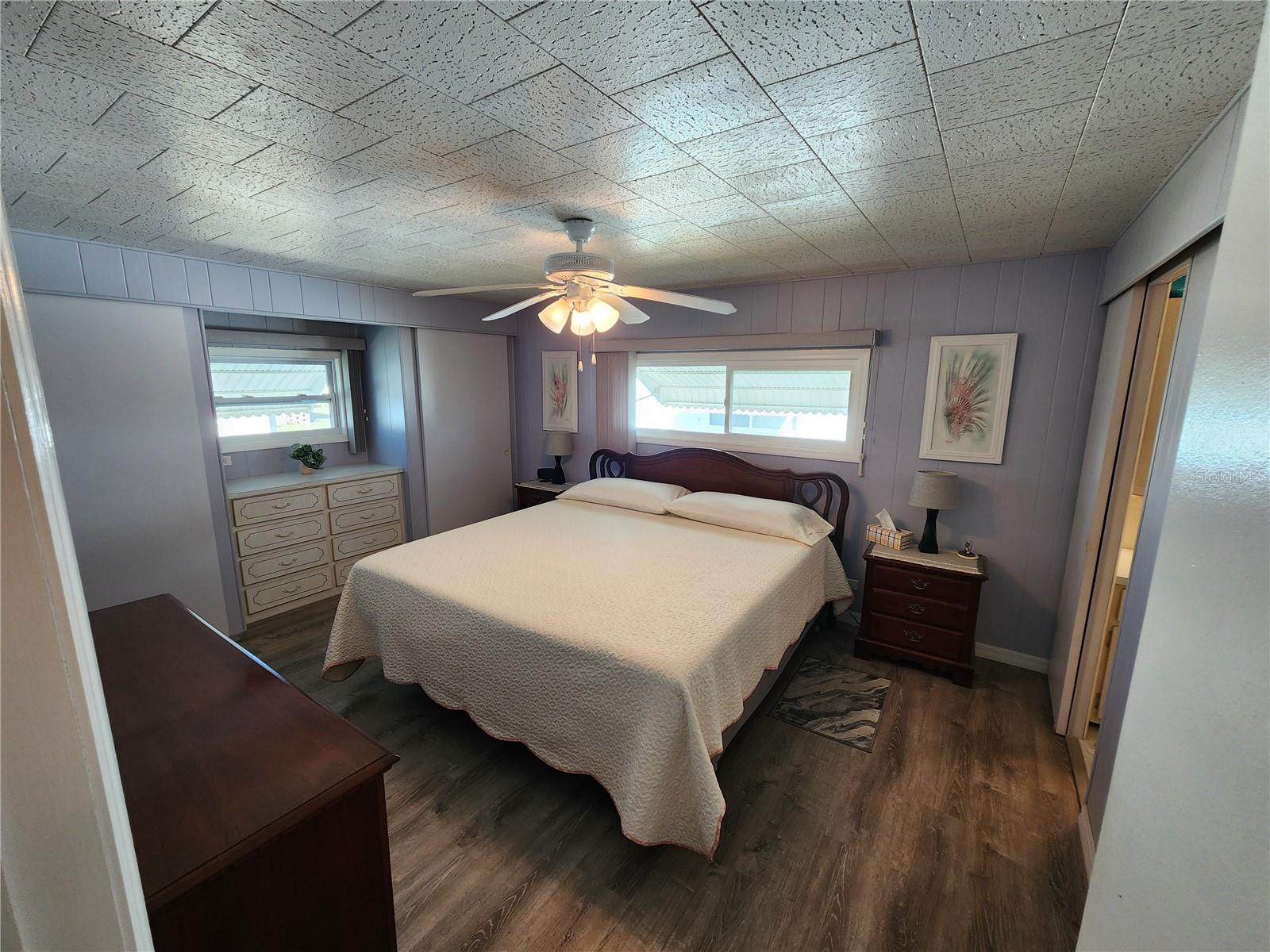 Image 21 of 37 For 603 Cyprus Court