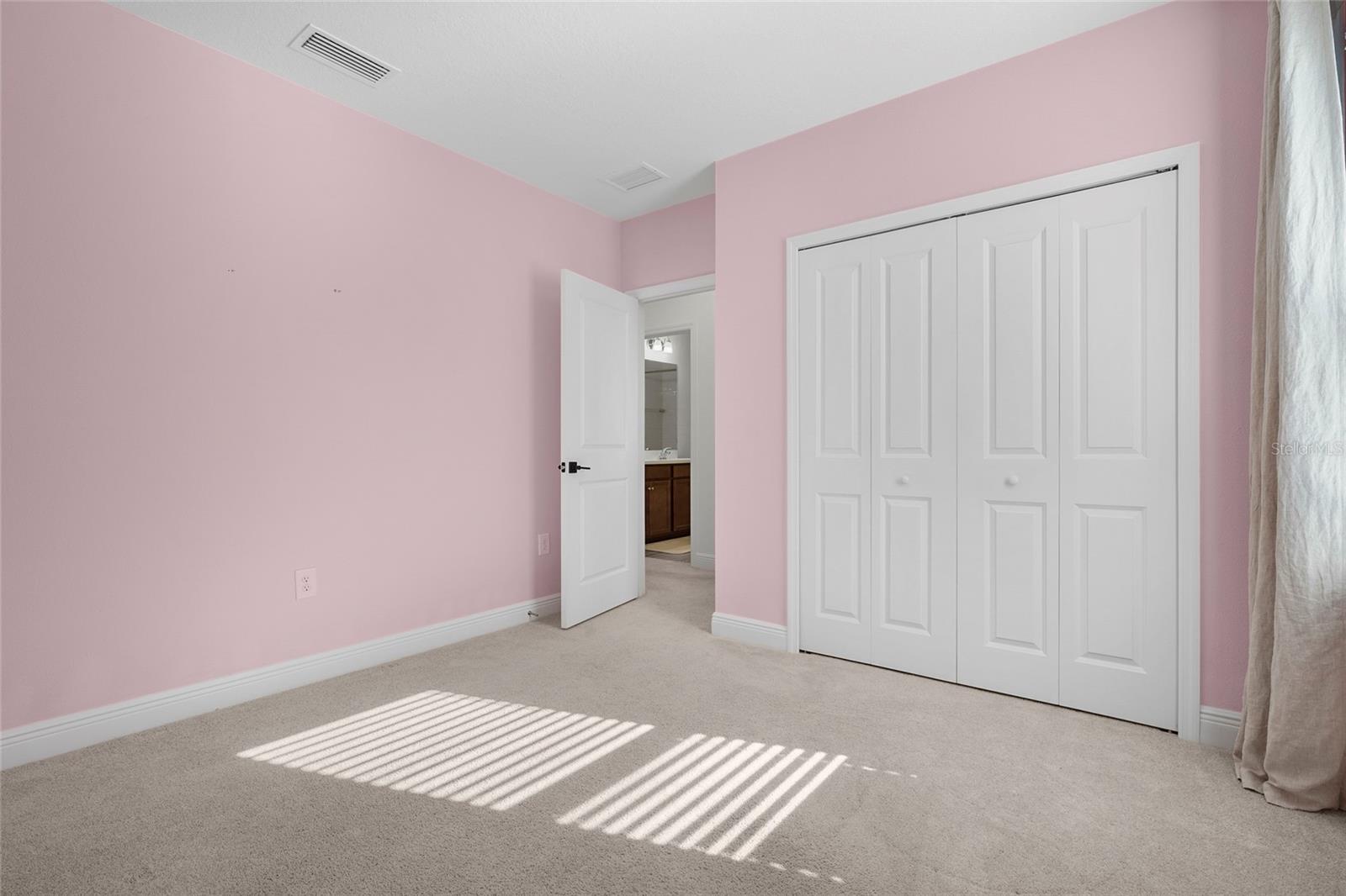 Image 51 of 93 For 8526 Frangipani Terrace