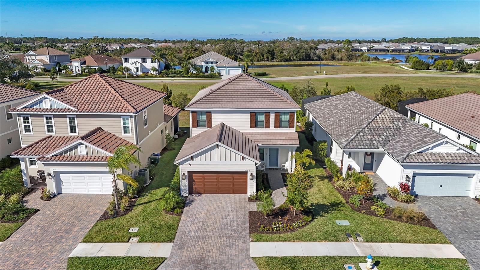 Image 60 of 93 For 8526 Frangipani Terrace