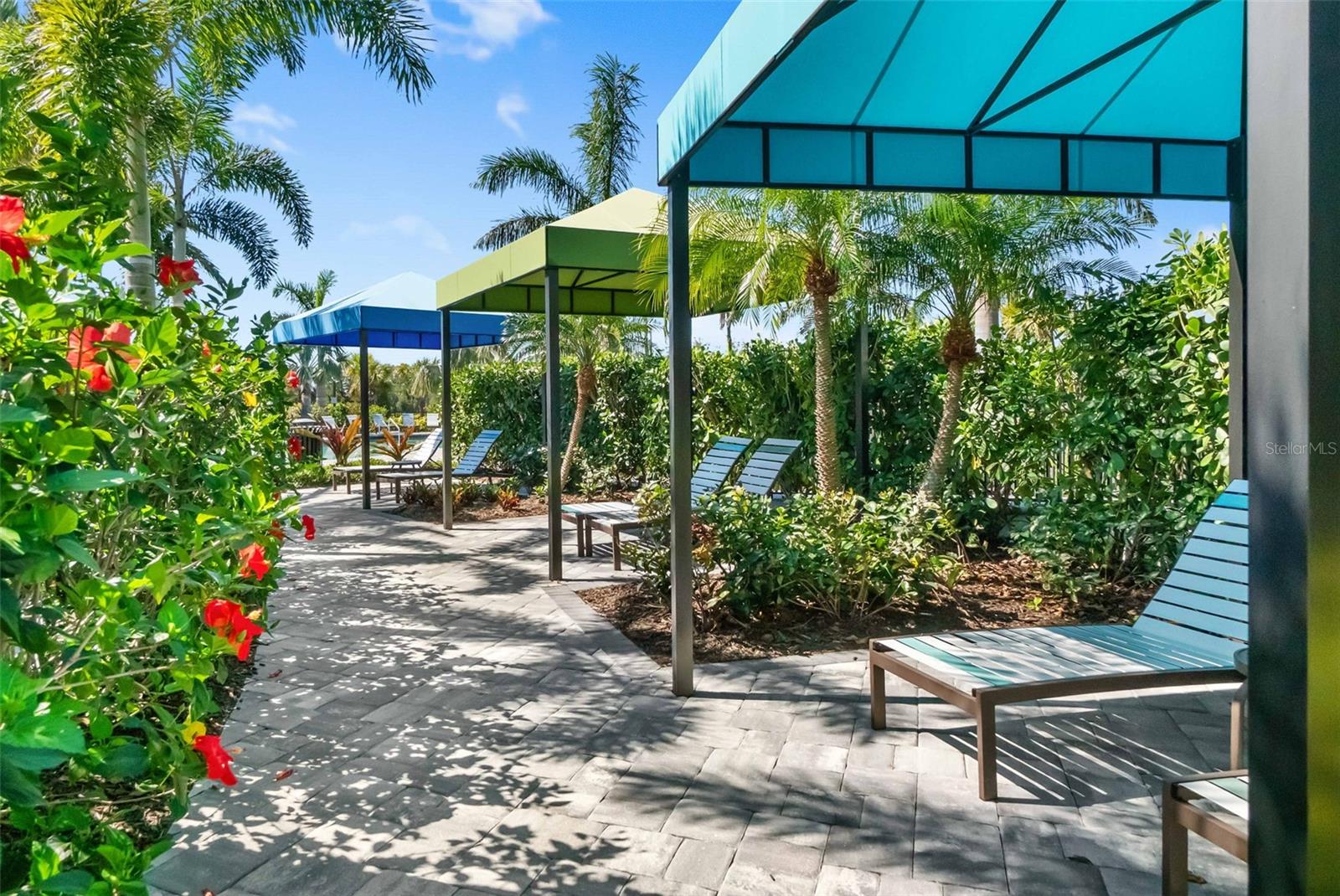 Image 73 of 93 For 8526 Frangipani Terrace