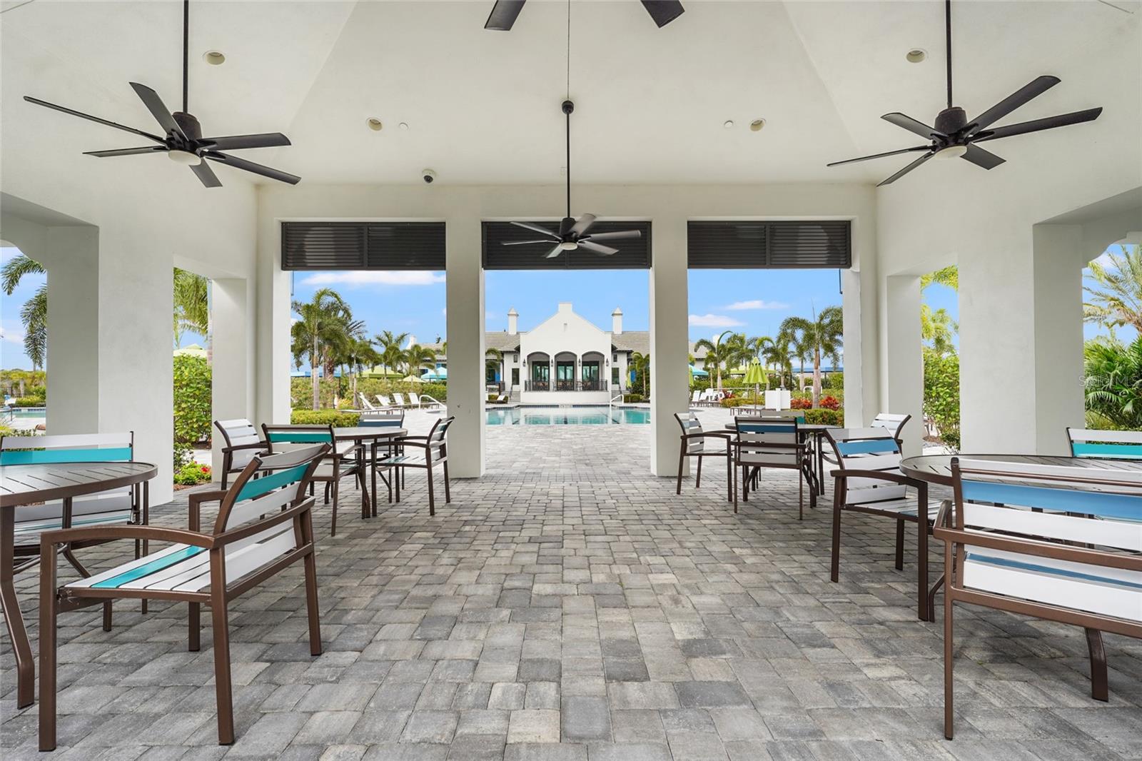 Image 79 of 93 For 8526 Frangipani Terrace