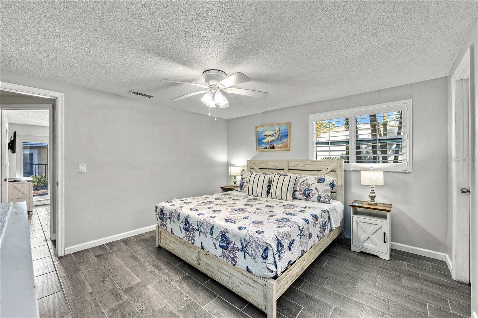 Image 13 of 65 For 1123 Crescent Street 1123-1125