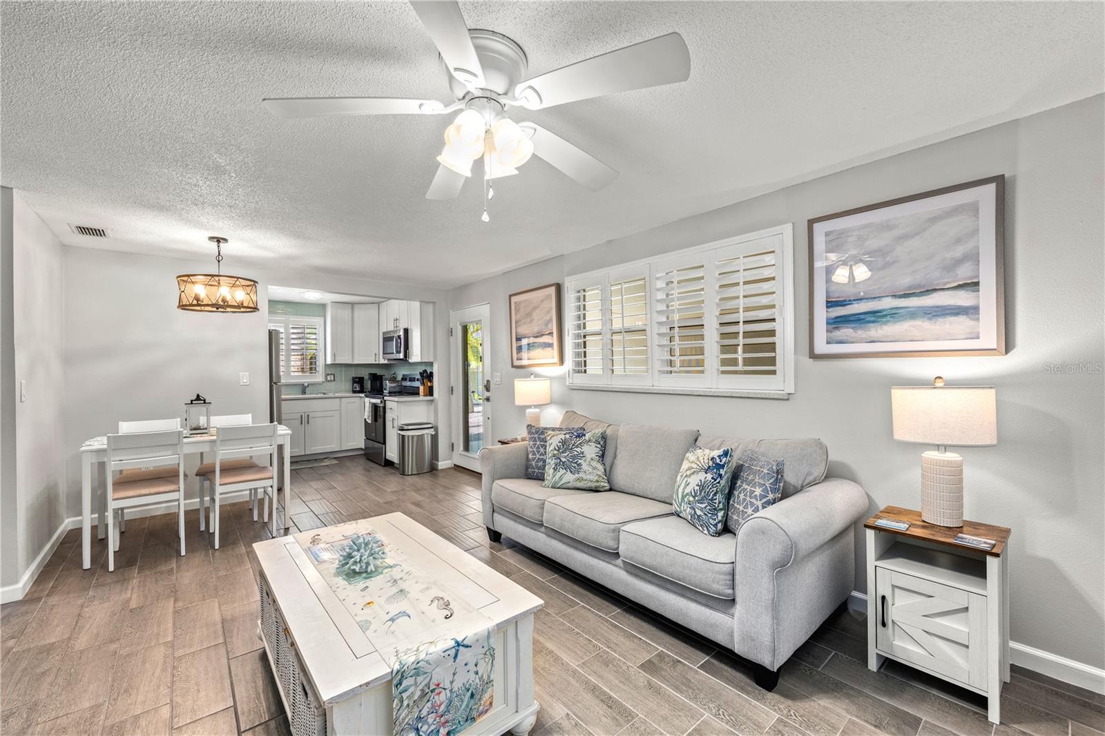 Image 26 of 65 For 1123 Crescent Street 1123-1125