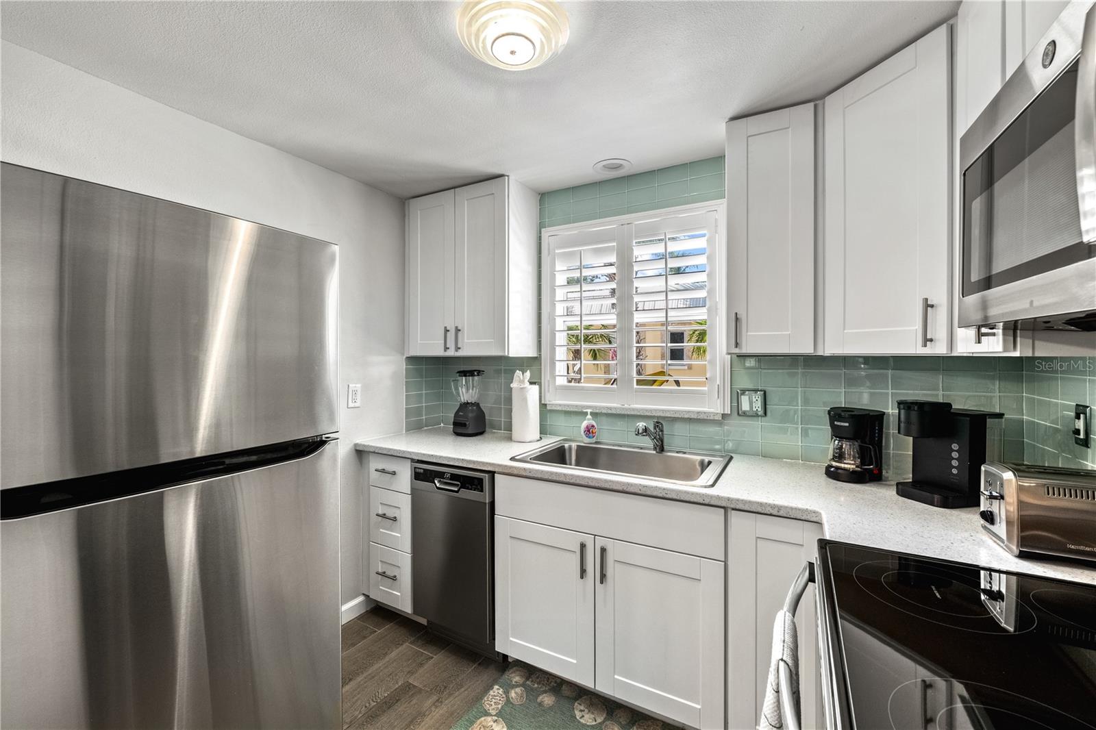 Image 34 of 65 For 1123 Crescent Street 1123-1125