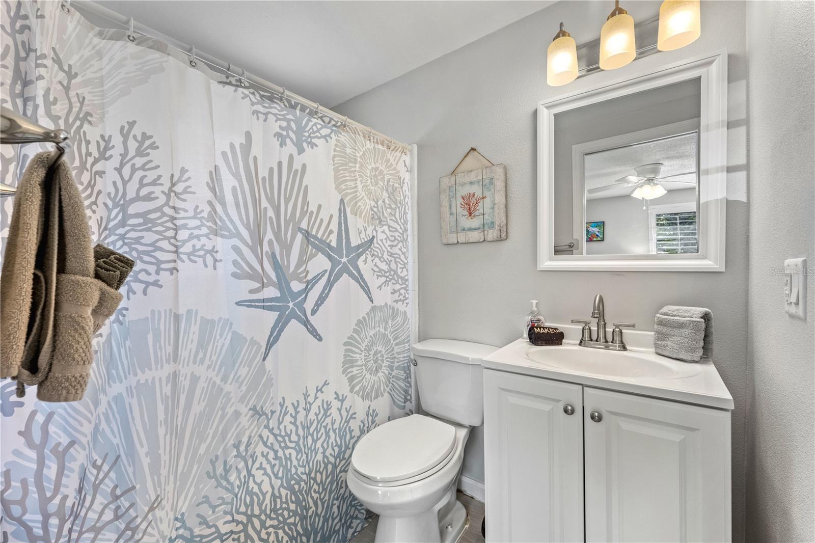 Image 44 of 65 For 1123 Crescent Street 1123-1125