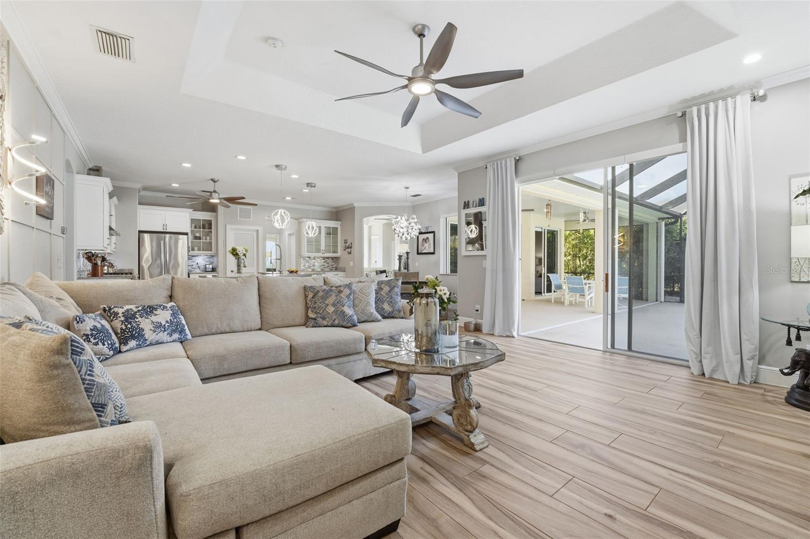 Image 17 of 49 For 6331 Yellow Wood Place