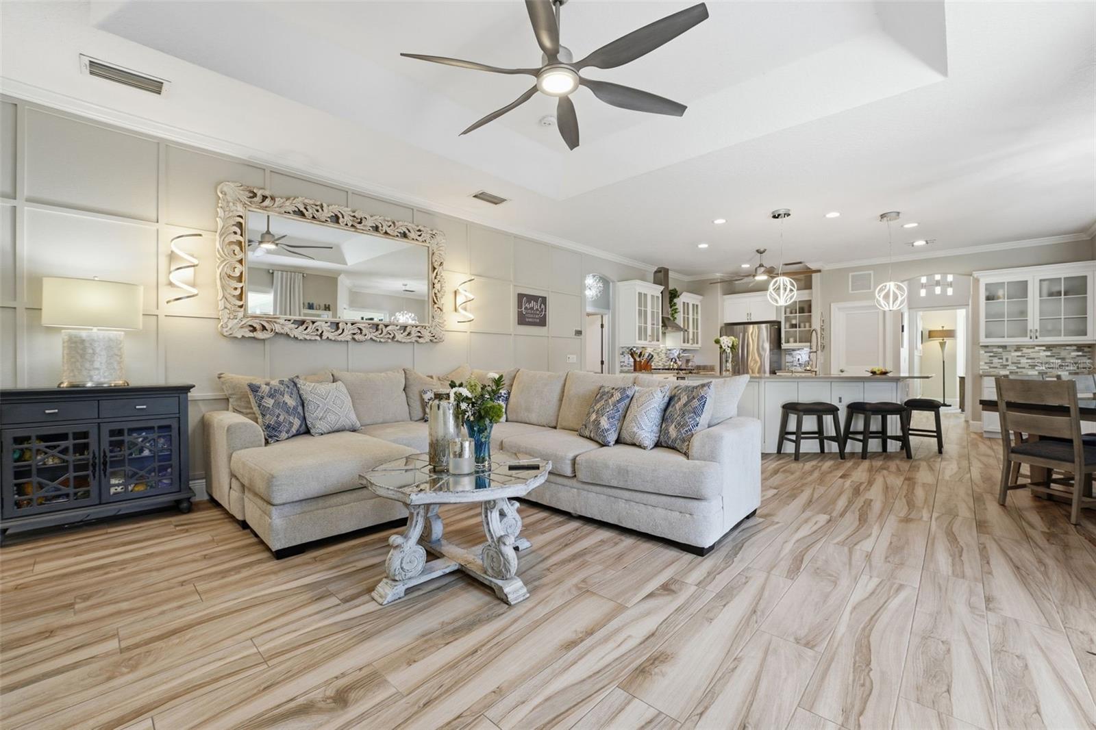 Image 18 of 49 For 6331 Yellow Wood Place