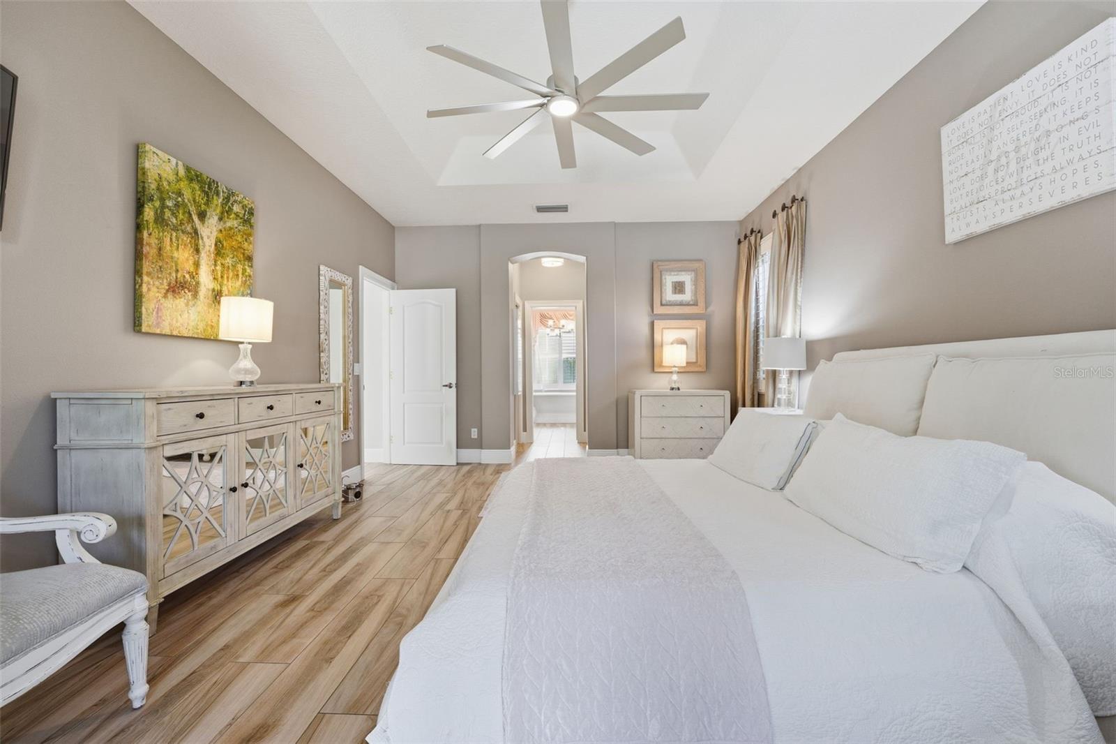 Image 21 of 49 For 6331 Yellow Wood Place