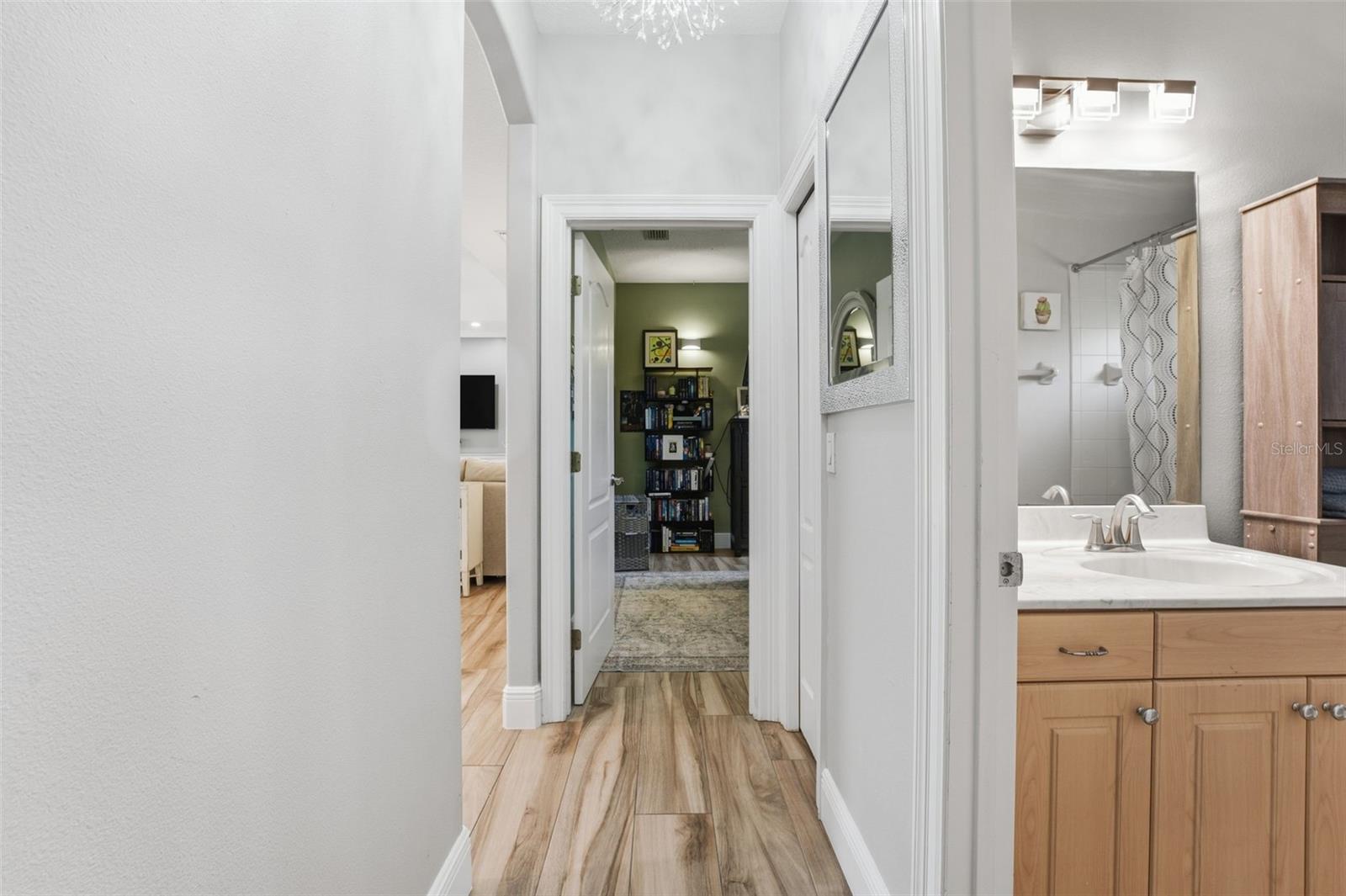 Image 28 of 49 For 6331 Yellow Wood Place