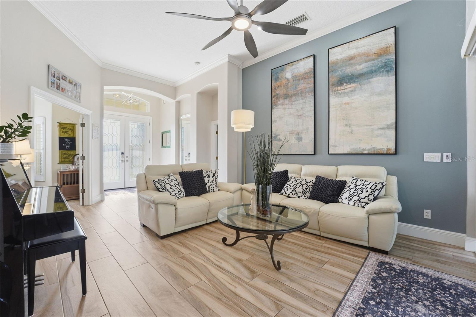 Image 6 of 49 For 6331 Yellow Wood Place