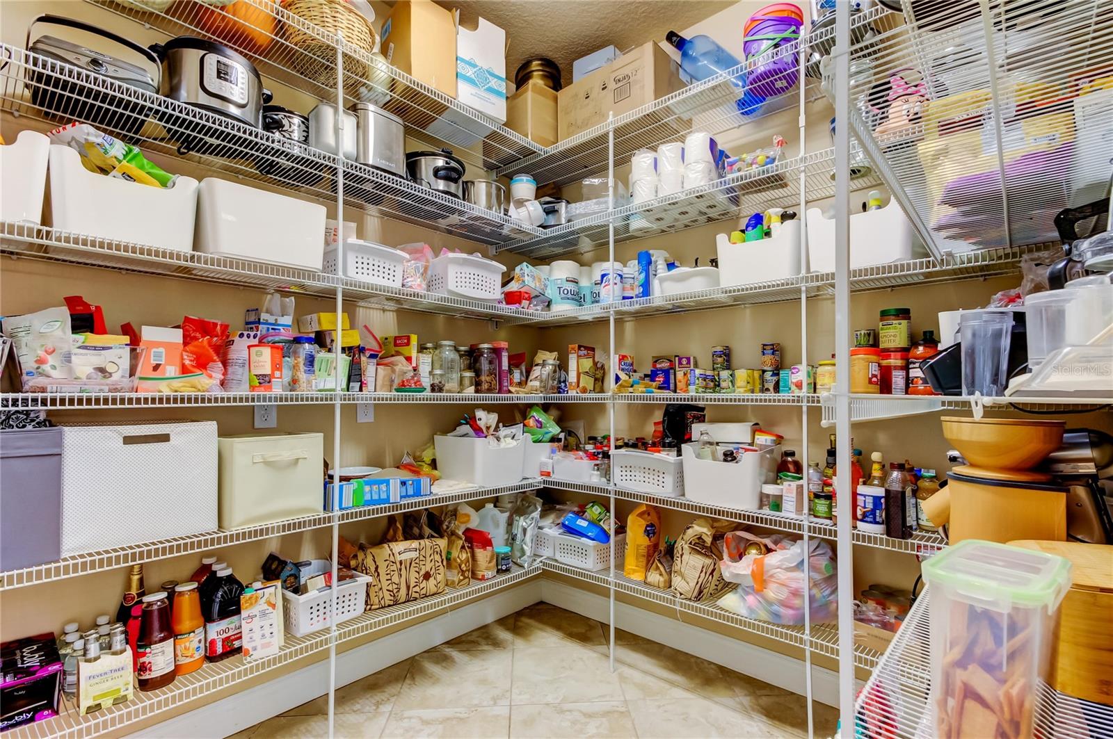 Image 8 of 25 For 6367 Foxbrook Trail