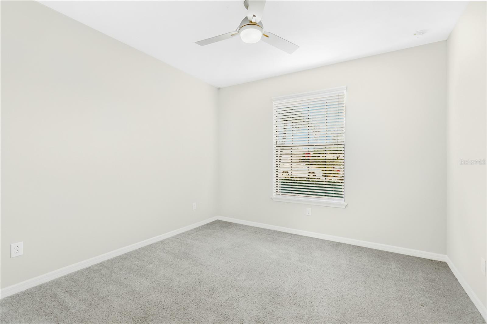 Image 23 of 31 For 12710 Sorrento Way 102