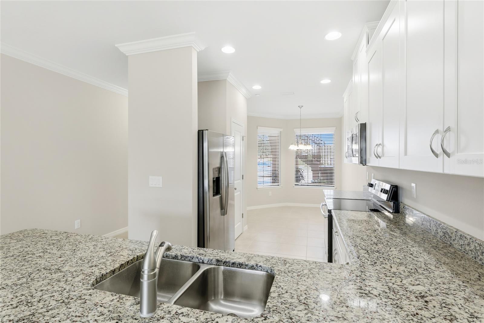 Image 7 of 31 For 12710 Sorrento Way 102