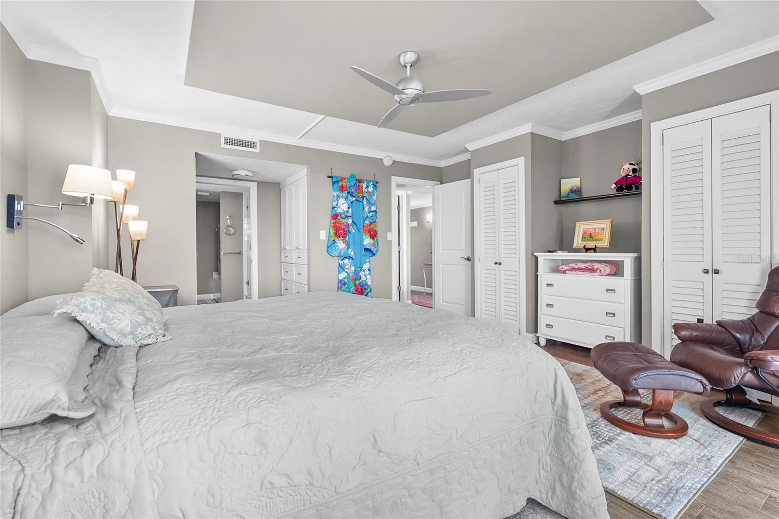 Image 30 of 59 For 707 Gulfstream Avenue 906