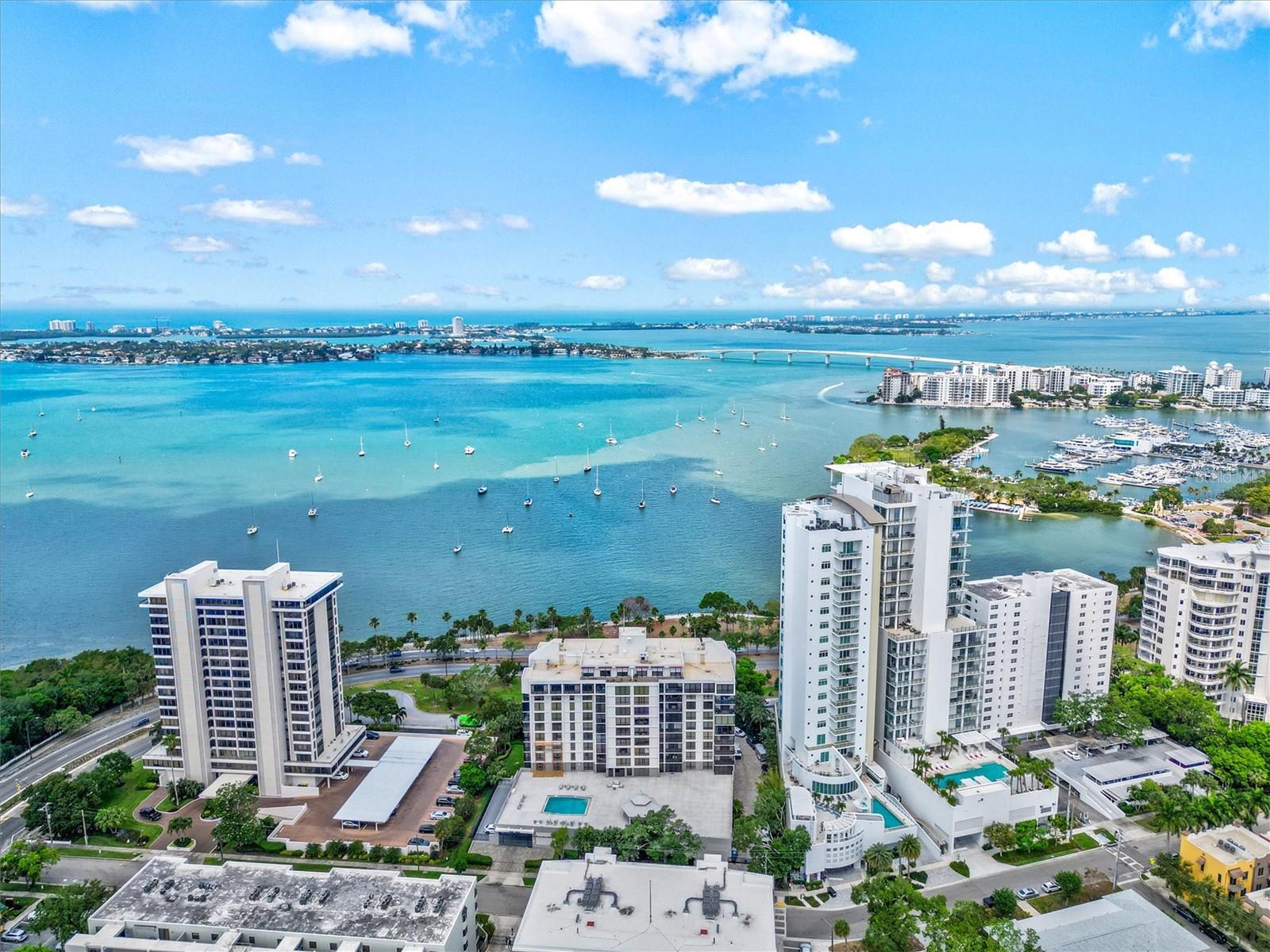 Image 42 of 59 For 707 Gulfstream Avenue 906