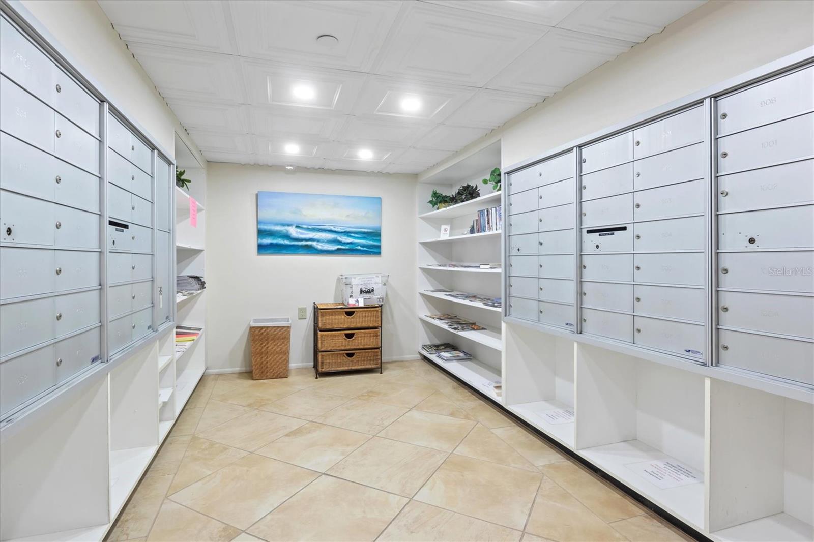 Image 57 of 59 For 707 Gulfstream Avenue 906