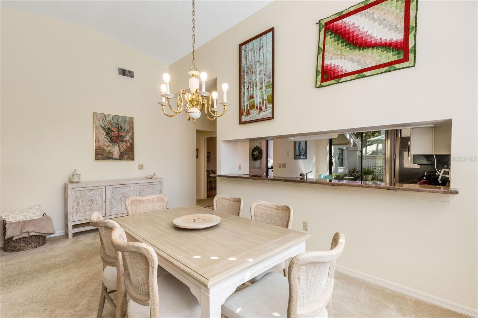 Image 21 of 58 For 5531 Hampstead Heath  44