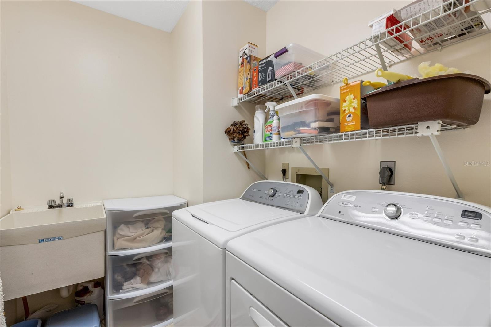 Image 38 of 58 For 5531 Hampstead Heath  44