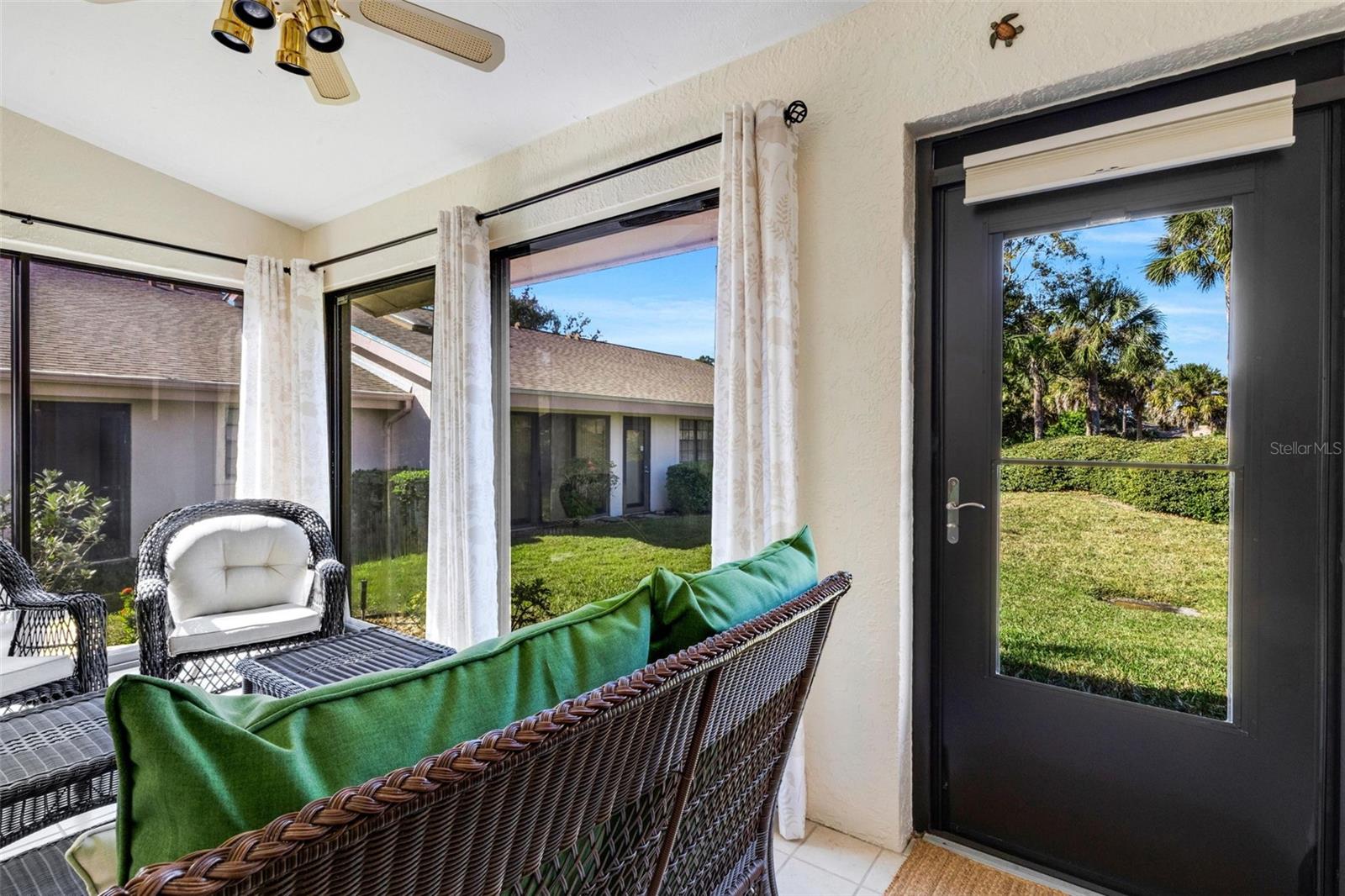 Image 39 of 58 For 5531 Hampstead Heath  44