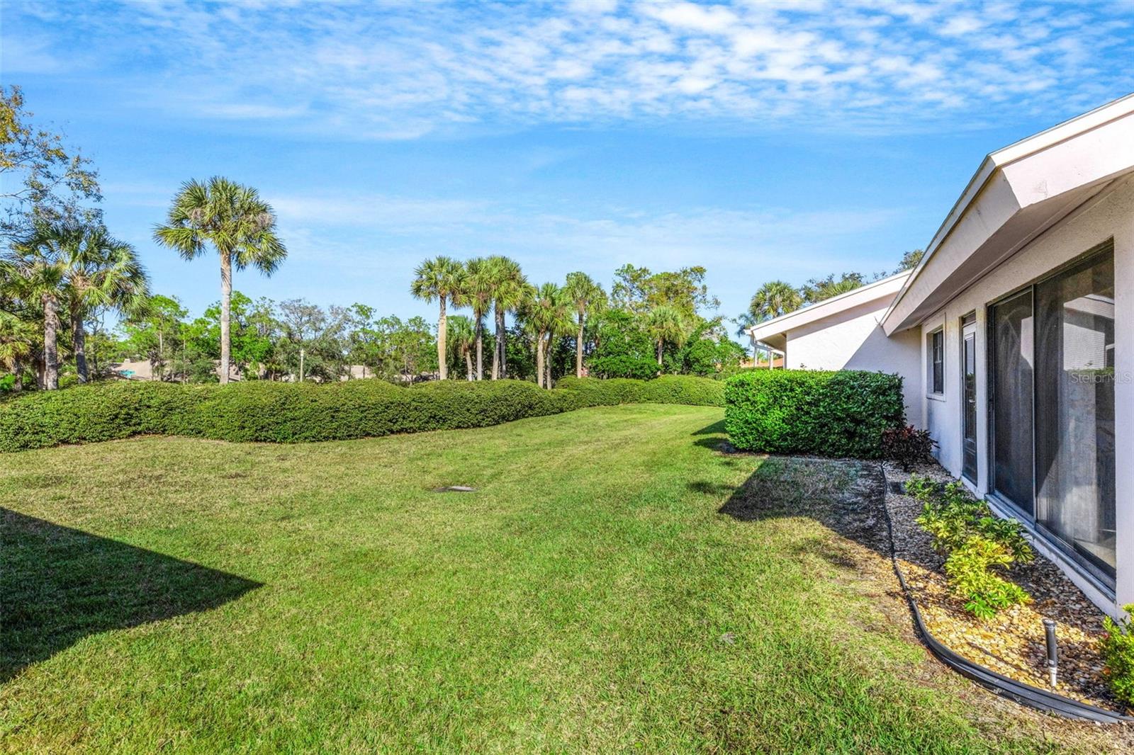 Image 41 of 58 For 5531 Hampstead Heath  44