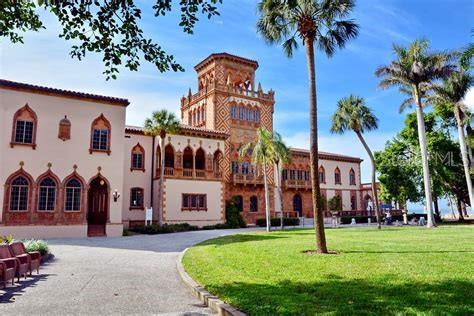 Image 57 of 58 For 5531 Hampstead Heath  44