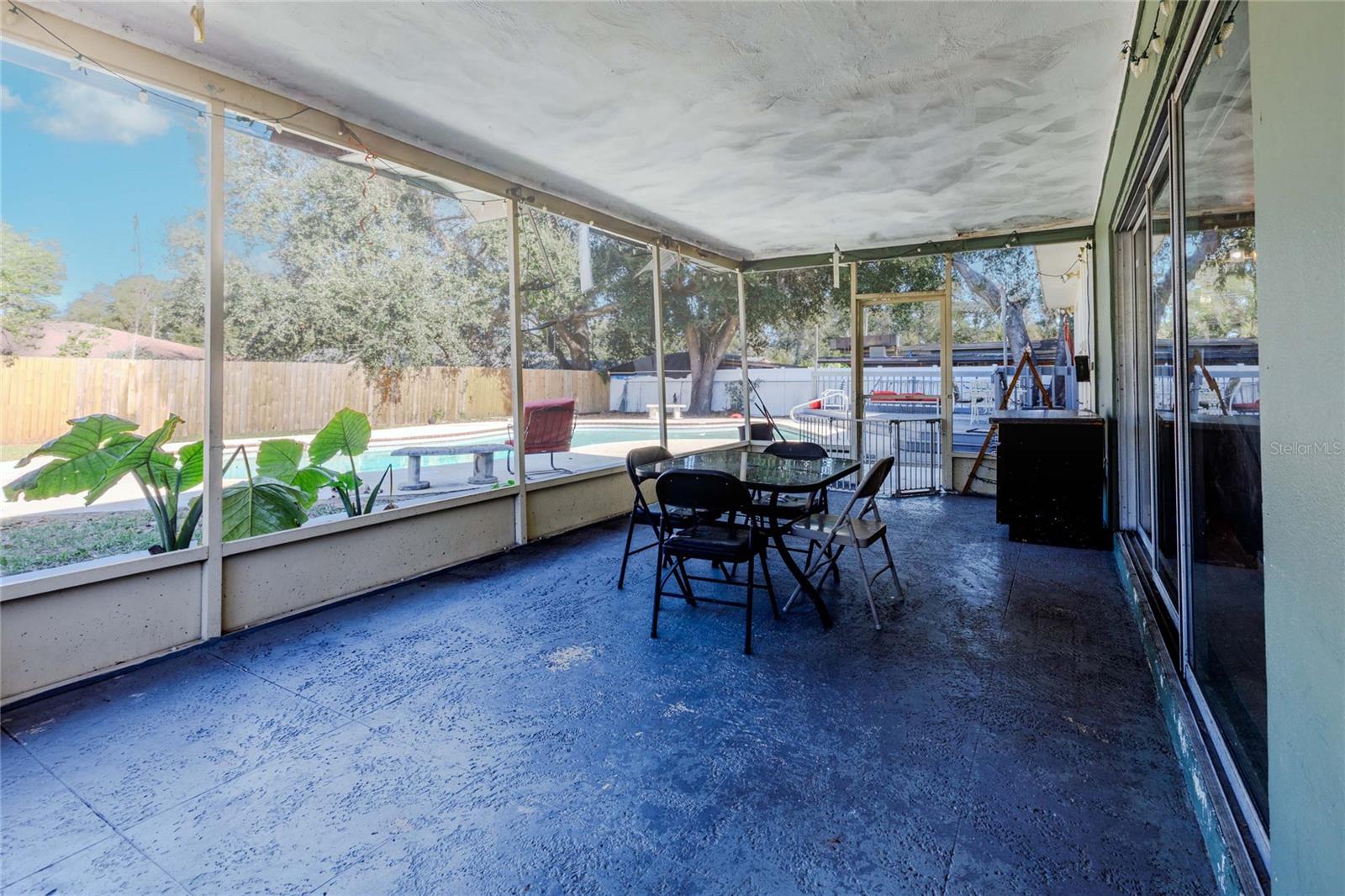 Listing photo id 41 for 1704 Orange Hill Way