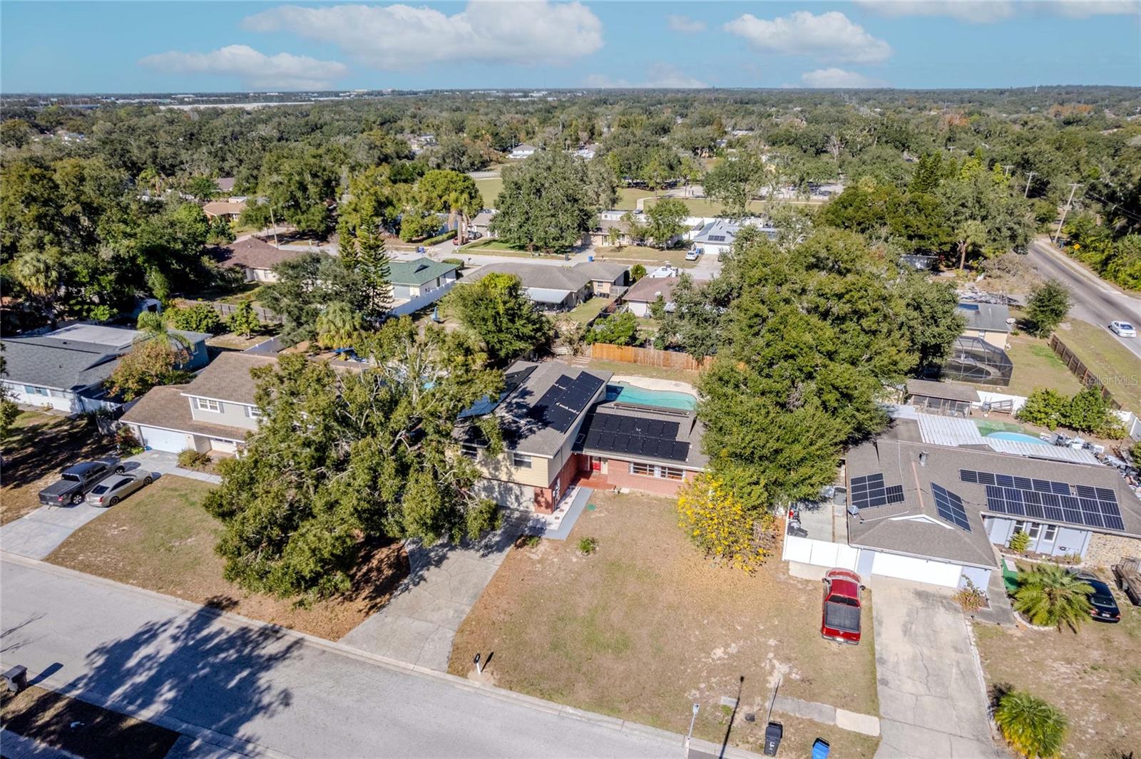 Listing photo id 51 for 1704 Orange Hill Way