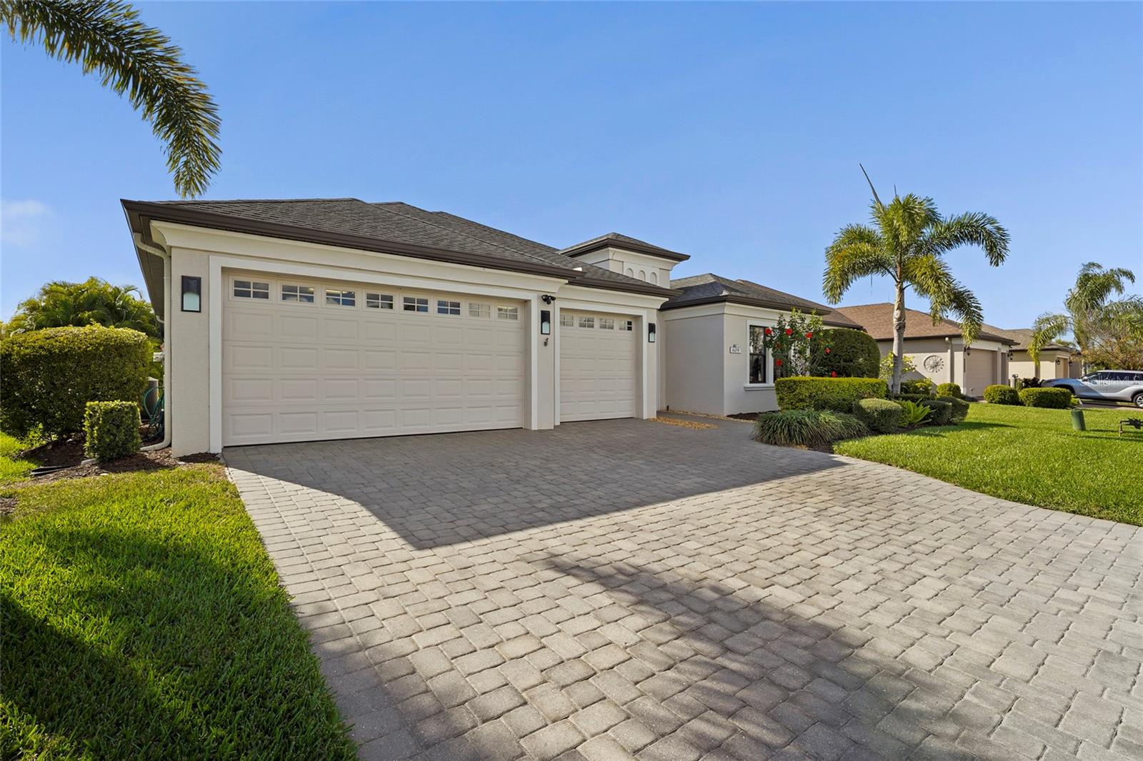 Image 18 of 82 For 609 Rosemary Circle