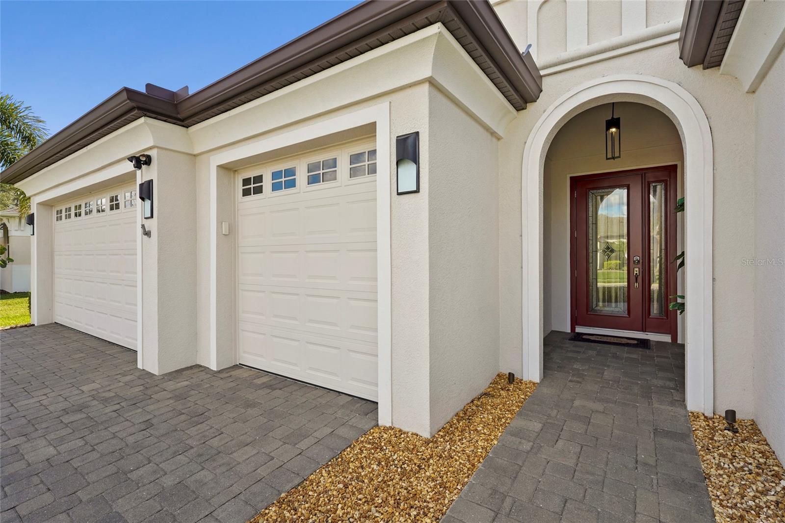 Image 21 of 82 For 609 Rosemary Circle