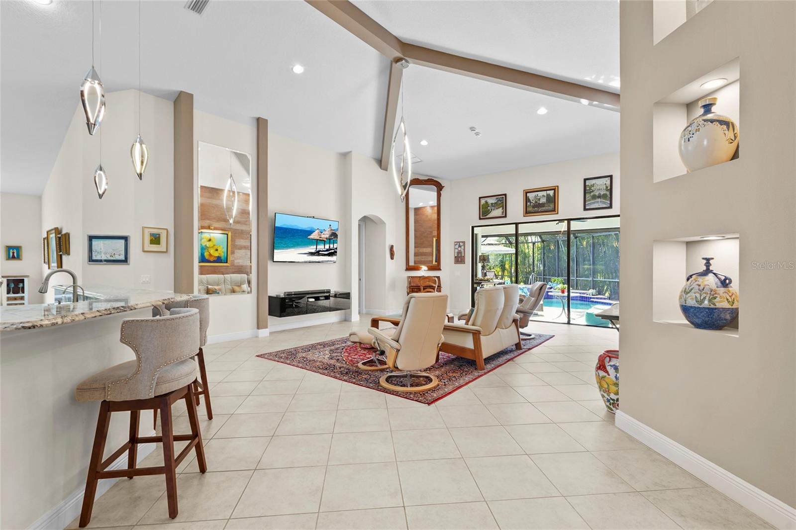 Image 23 of 82 For 609 Rosemary Circle