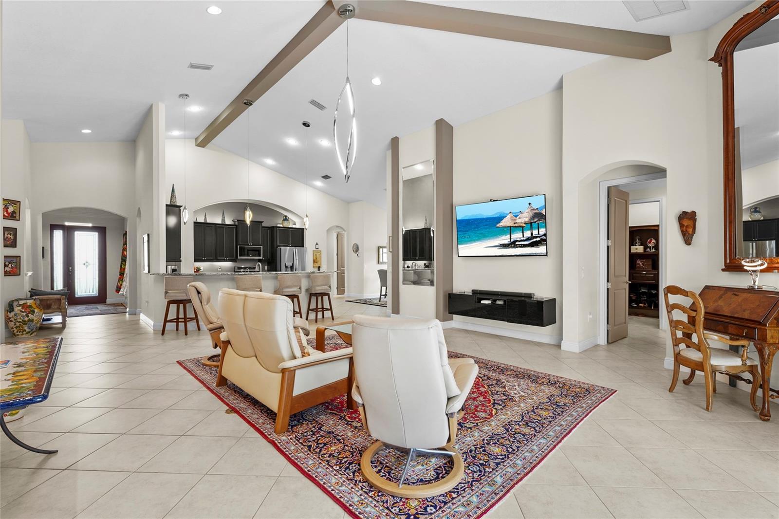 Image 25 of 82 For 609 Rosemary Circle