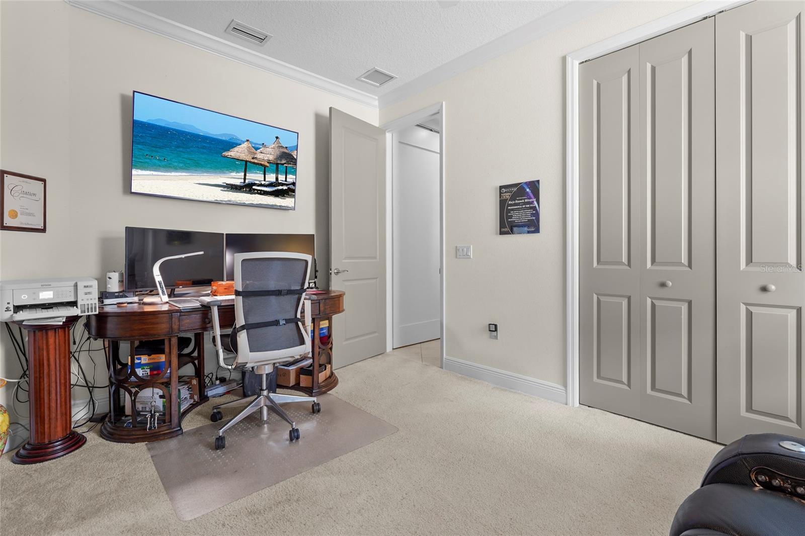 Image 41 of 82 For 609 Rosemary Circle