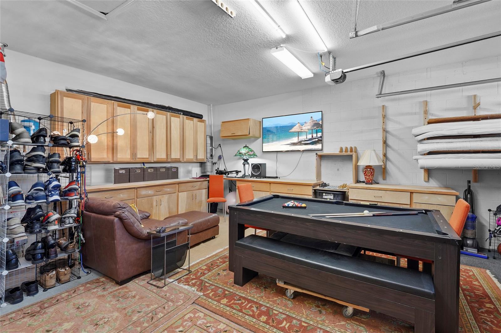 Image 55 of 82 For 609 Rosemary Circle