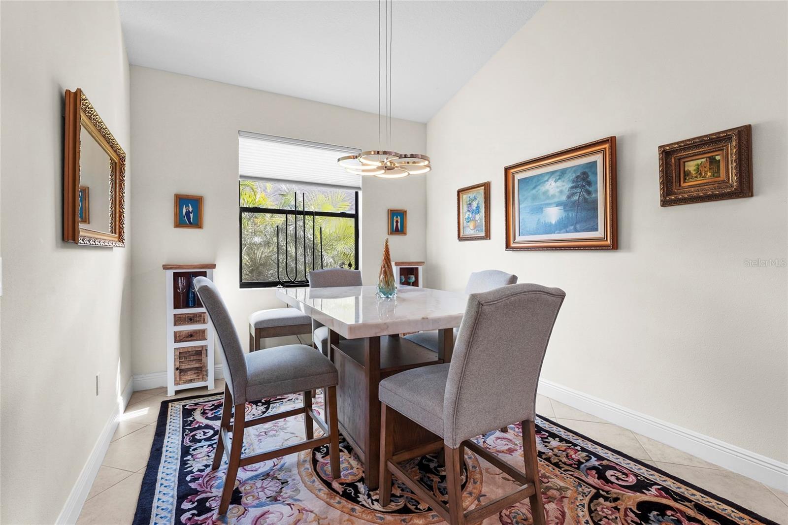 Image 7 of 82 For 609 Rosemary Circle